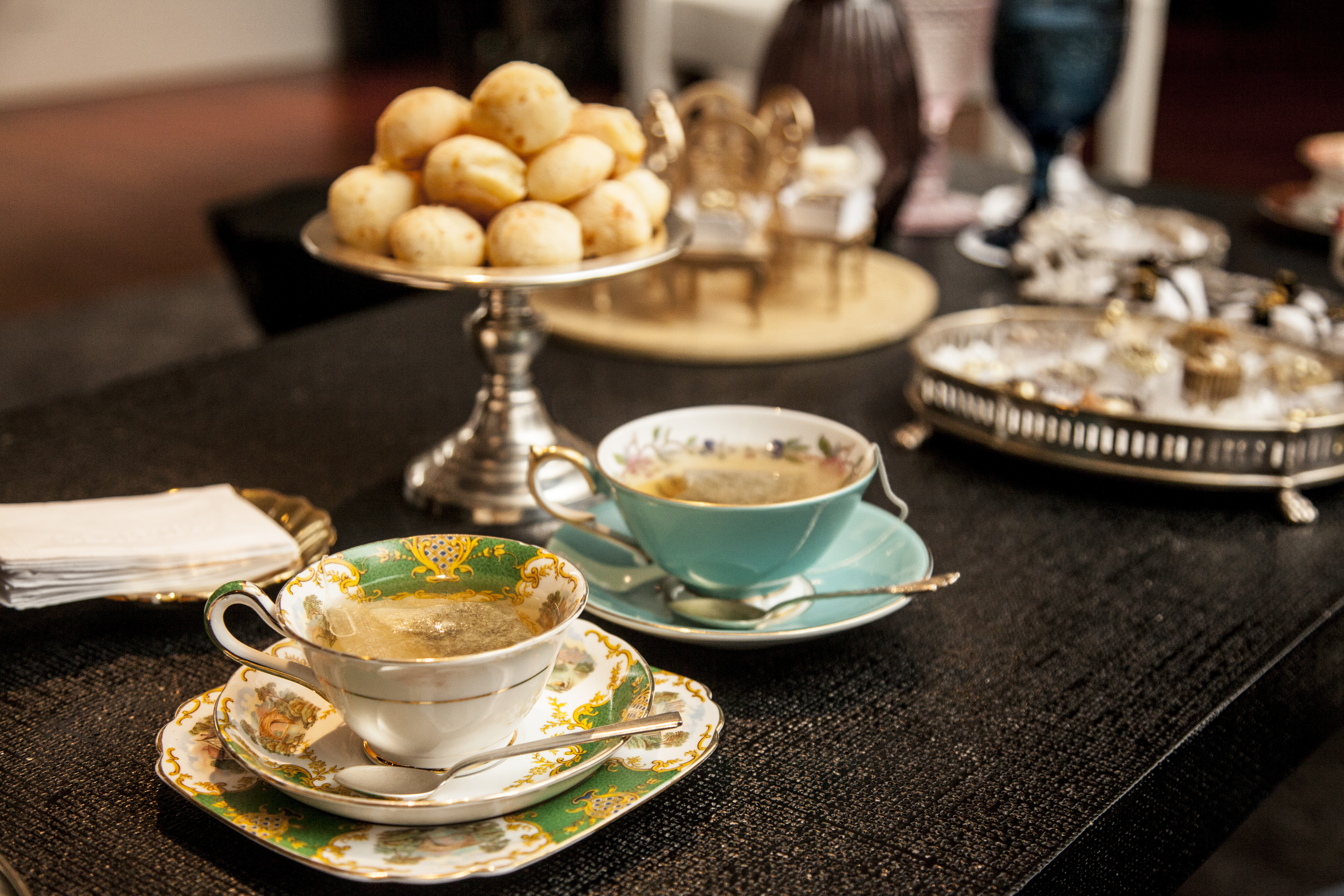 Afternoon tea aan boord van Holland America Line